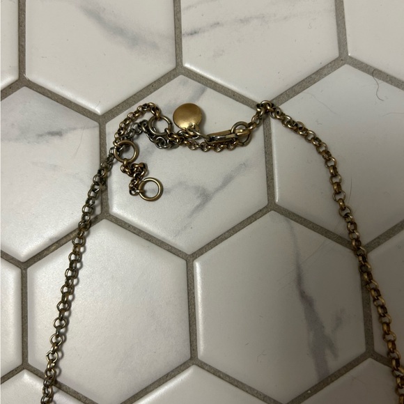 Coral-Coloured Statement Necklace - Picture 3 of 4